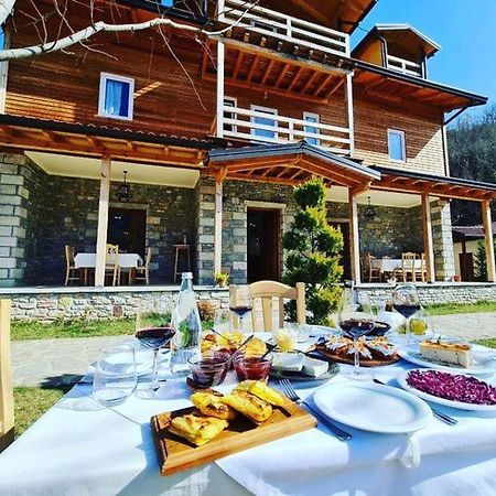 Hotel Bujtina Dini Rubik Exterior foto